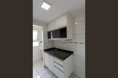 Apartamento à venda com 55m², 3 quartos e 1 vaga Apartamento à venda com 55m², 3 quartos e 1 vagaCozinha