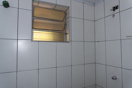 Casa para alugar com 62m², 2 quartos e sem vaga Casa para alugar com 62m², 2 quartos e sem vagaBanheiro - Chuveiro