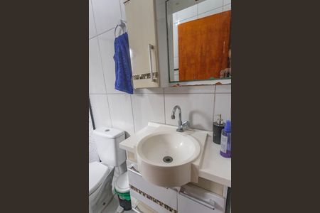 Banheiro da suíte 1  de casa à venda com 2 quartos, 150m² em Centro, Diadema