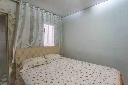 Casa à venda com 150m², 2 quartos e 2 vagas Casa à venda com 150m², 2 quartos e 2 vagasQuarto 2 - suíte