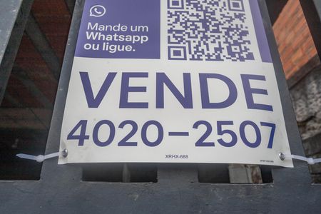Casa à venda com 150m², 2 quartos e 2 vagas Casa à venda com 150m², 2 quartos e 2 vagasPlaca código