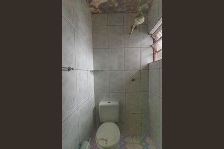 Casa à venda com 150m², 2 quartos e 2 vagas Casa à venda com 150m², 2 quartos e 2 vagasBanheiro da suíte 2