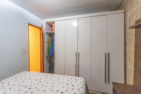 Casa à venda com 150m², 2 quartos e 2 vagas Casa à venda com 150m², 2 quartos e 2 vagasQuarto 2 - suíte