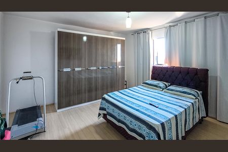 Casa à venda com 250m², 6 quartos e 1 vaga Casa à venda com 250m², 6 quartos e 1 vagaQuarto 4