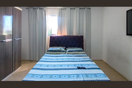 Casa à venda com 250m², 6 quartos e 1 vaga Casa à venda com 250m², 6 quartos e 1 vagaQuarto 4