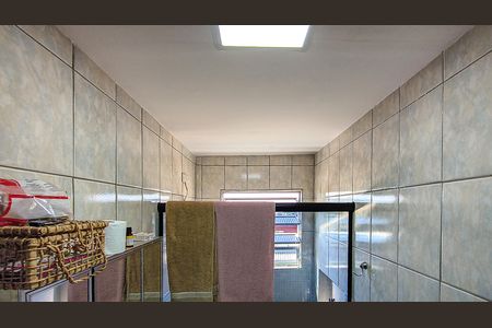 Casa à venda com 250m², 6 quartos e 1 vaga Casa à venda com 250m², 6 quartos e 1 vagaBanheiro 1