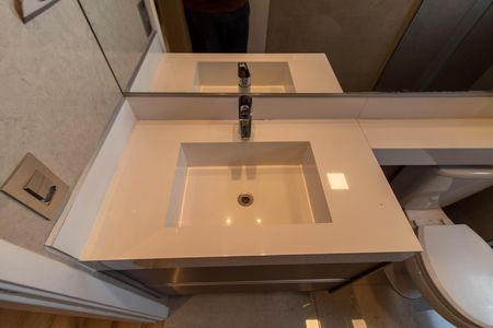 Apartamento para alugar com 108m², 2 quartos e 2 vagas Apartamento para alugar com 108m², 2 quartos e 2 vagasBANHEIRO DA SUITE 2