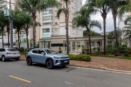 Apartamento para alugar com 108m², 2 quartos e 2 vagas Apartamento para alugar com 108m², 2 quartos e 2 vagasFACHADA