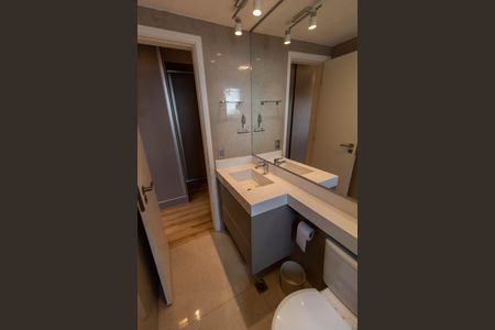 Apartamento para alugar com 108m², 2 quartos e 2 vagas Apartamento para alugar com 108m², 2 quartos e 2 vagasBANHEIRO DA SUITE 2