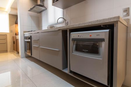 Apartamento para alugar com 108m², 2 quartos e 2 vagas Apartamento para alugar com 108m², 2 quartos e 2 vagasCOZINHA