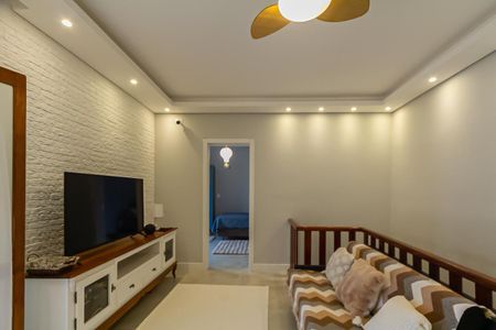 Casa à venda com 273m², 3 quartos e 4 vagas Casa à venda com 273m², 3 quartos e 4 vagasSala 2