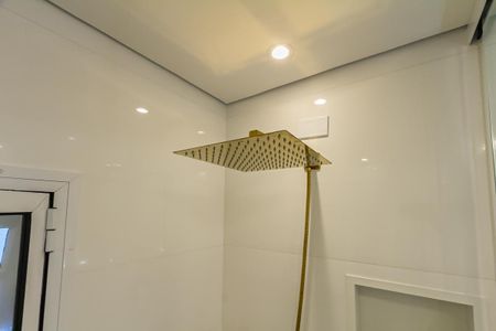 Casa à venda com 273m², 3 quartos e 4 vagas Casa à venda com 273m², 3 quartos e 4 vagasBanheiro da Suíte 2
