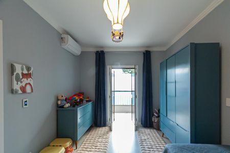 Casa à venda com 273m², 3 quartos e 4 vagas Casa à venda com 273m², 3 quartos e 4 vagasSuíte 1