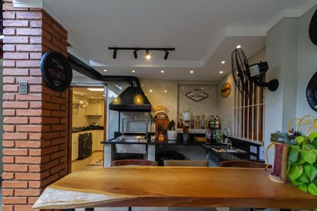 Casa à venda com 273m², 3 quartos e 4 vagas Casa à venda com 273m², 3 quartos e 4 vagasEspaço Gourmet