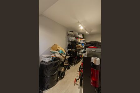 Casa à venda com 273m², 3 quartos e 4 vagas Casa à venda com 273m², 3 quartos e 4 vagasDeposito