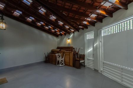 Casa à venda com 273m², 3 quartos e 4 vagas Casa à venda com 273m², 3 quartos e 4 vagasGaragem