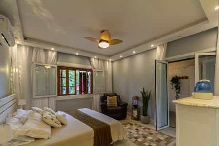 Casa à venda com 273m², 3 quartos e 4 vagas Casa à venda com 273m², 3 quartos e 4 vagasSuíte 2
