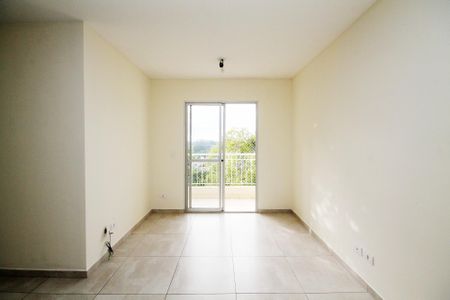 Sala de apartamento para alugar com 3 quartos, 70m² em Caiapia, Cotia