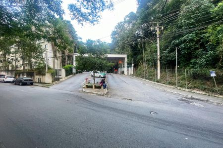 Apartamento para alugar com 70m², 3 quartos e 1 vaga Apartamento para alugar com 70m², 3 quartos e 1 vagaFachada Condomínio