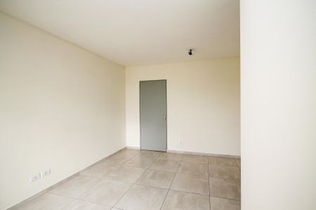 Apartamento para alugar com 70m², 3 quartos e 1 vaga Apartamento para alugar com 70m², 3 quartos e 1 vagaSala