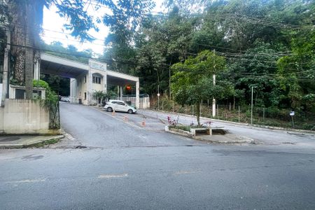 Apartamento para alugar com 70m², 3 quartos e 1 vaga Apartamento para alugar com 70m², 3 quartos e 1 vagaFachada Condomínio