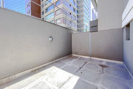 Studio à venda com 52m², 1 quarto e sem vagaÁrea externa