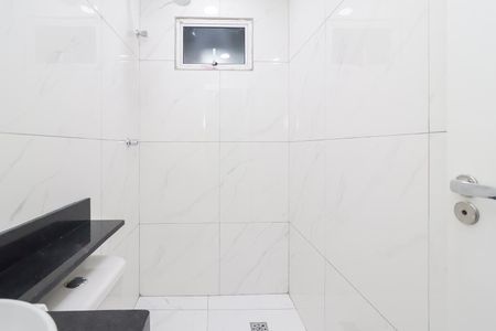 Apartamento para alugar com 44m², 2 quartos e sem vagaBanheiro