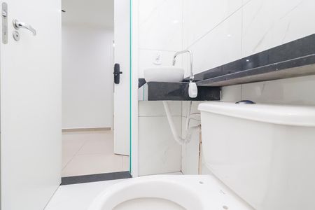 Apartamento para alugar com 44m², 2 quartos e sem vagaBanheiro