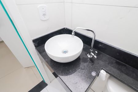 Apartamento para alugar com 44m², 2 quartos e sem vagaBanheiro
