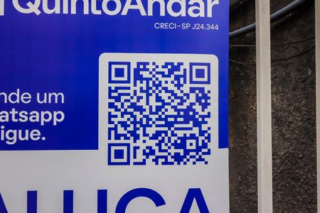 Apartamento para alugar com 44m², 2 quartos e sem vagaPlaquinha - Cód. FEWQ-694