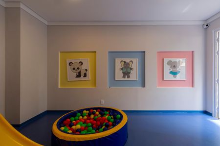 Apartamento para alugar com 33m², 2 quartos e sem vaga Apartamento para alugar com 33m², 2 quartos e sem vagaÁrea Comum - Brinquedoteca