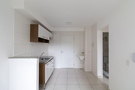 Apartamento para alugar com 33m², 2 quartos e sem vaga Apartamento para alugar com 33m², 2 quartos e sem vagaSala/Cozinha/Área de Serviço