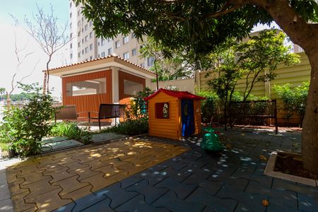 Apartamento para alugar com 33m², 2 quartos e sem vaga Apartamento para alugar com 33m², 2 quartos e sem vagaÁrea Comum - Playground
