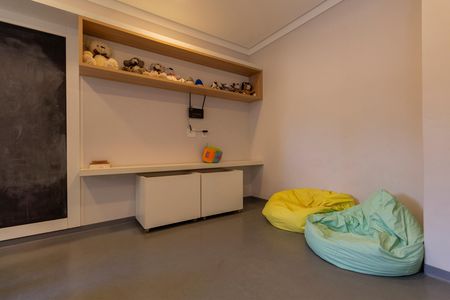 Apartamento para alugar com 33m², 2 quartos e sem vaga Apartamento para alugar com 33m², 2 quartos e sem vagaÁrea Comum - Brinquedoteca