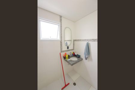 Apartamento para alugar com 73m², 2 quartos e 1 vaga Apartamento para alugar com 73m², 2 quartos e 1 vagaBanheiro