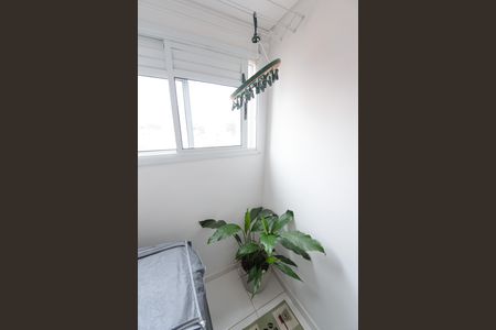 Apartamento para alugar com 73m², 2 quartos e 1 vaga Apartamento para alugar com 73m², 2 quartos e 1 vagaÁrea de Serviço