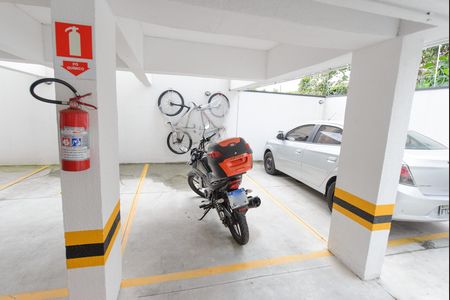 Apartamento para alugar com 73m², 2 quartos e 1 vaga Apartamento para alugar com 73m², 2 quartos e 1 vagaGaragem