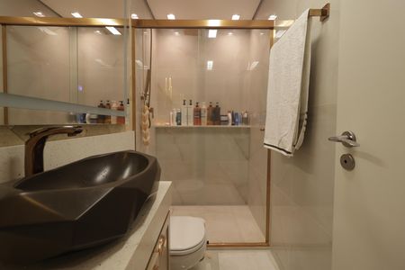 Apartamento à venda com 70m², 2 quartos e 1 vagaBanheiro da Suíte