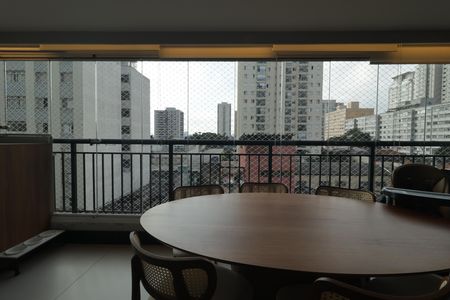 Apartamento à venda com 70m², 2 quartos e 1 vagaVaranda