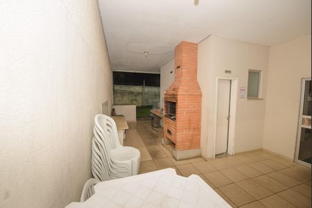 Apartamento para alugar com 55m², 2 quartos e 1 vaga Apartamento para alugar com 55m², 2 quartos e 1 vagaÁrea comum - Churrasqueira