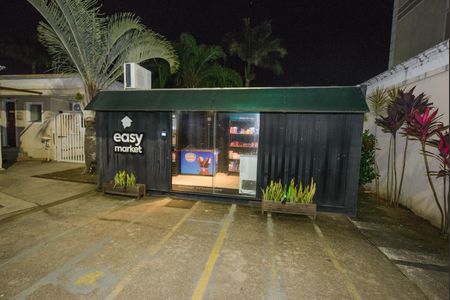 Apartamento para alugar com 55m², 2 quartos e 1 vaga Apartamento para alugar com 55m², 2 quartos e 1 vagaÁrea comum - Mini Mercado
