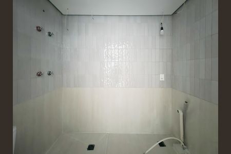 Studio à venda com 30m², 1 quarto e sem vaga Studio à venda com 30m², 1 quarto e sem vagaBanheiro
