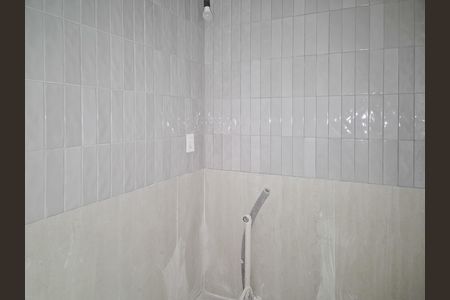 Studio à venda com 30m², 1 quarto e sem vaga Studio à venda com 30m², 1 quarto e sem vagaBanheiro