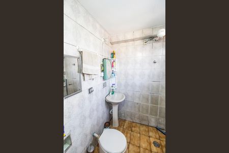 Casa à venda com 248m², 3 quartos e 1 vaga Casa à venda com 248m², 3 quartos e 1 vagaBanheiro- Casa 1