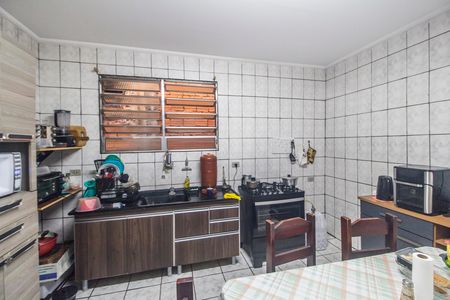 Casa à venda com 248m², 3 quartos e 1 vaga Casa à venda com 248m², 3 quartos e 1 vagaCozinha- Casa 1