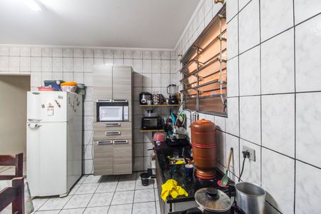 Casa à venda com 248m², 3 quartos e 1 vaga Casa à venda com 248m², 3 quartos e 1 vagaCozinha- Casa 1