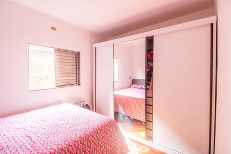 Casa à venda com 248m², 3 quartos e 1 vaga Casa à venda com 248m², 3 quartos e 1 vagaQuarto 1 - Casa 3