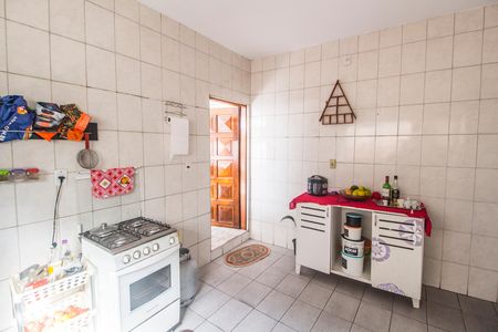 Casa à venda com 248m², 3 quartos e 1 vaga Casa à venda com 248m², 3 quartos e 1 vagaCozinha- Casa 2