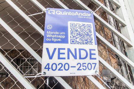Casa à venda com 248m², 3 quartos e 1 vaga Casa à venda com 248m², 3 quartos e 1 vagaPlaca