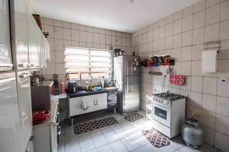 Casa à venda com 248m², 3 quartos e 1 vaga Casa à venda com 248m², 3 quartos e 1 vagaCozinha- Casa 2